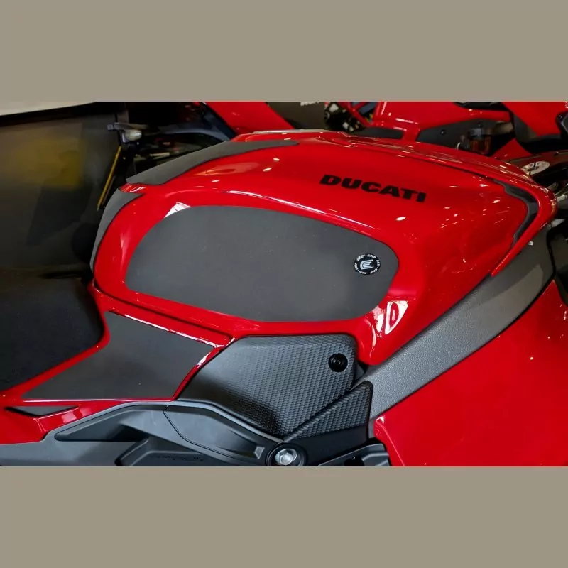 Eazi-Grip WRAP Tank Traction Pads Ducati Panigale V4 2025- / Streetfighter V4 2025-
