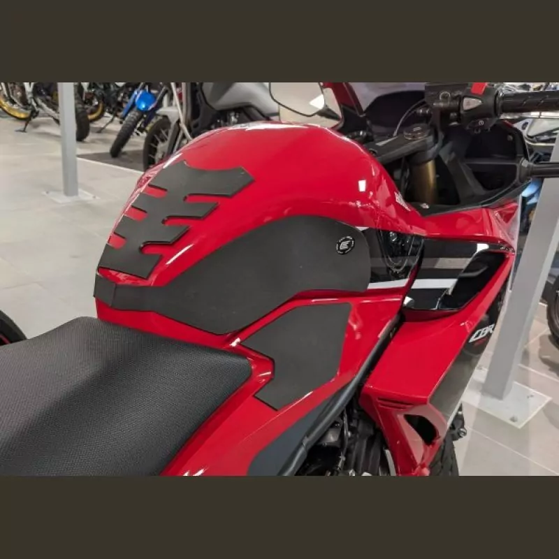 Eazi-Grip WRAP Tank Traction Pads Honda CBR 500 R 2019-2023 / CB 500 F 2019-