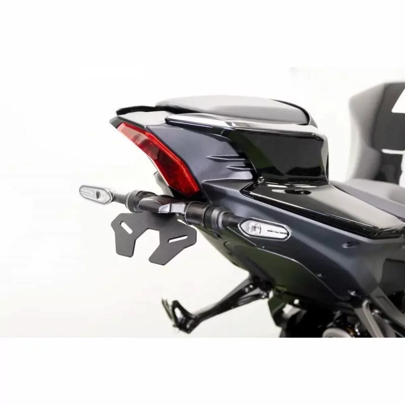 Evotech Kennzeichenhalter Yamaha R9 2025-