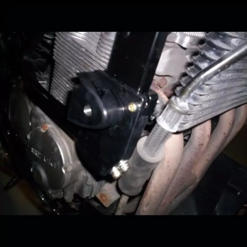 R&G Racing Sturzpads "No Cut" Suzuki GSX-F 600 / 750 F