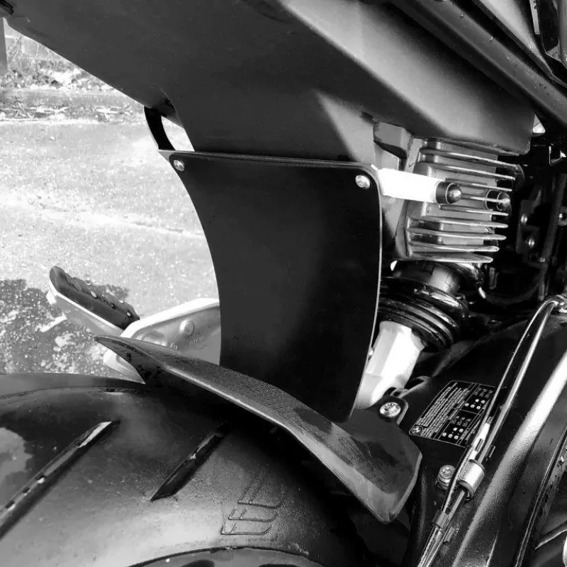 Pyramid Federbein Schutz Platte Schwarz Matt BMW F 900 XR / R 2020-