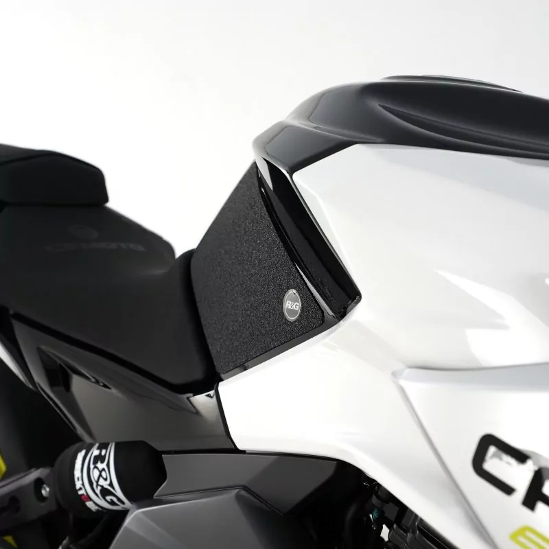 R&G Eazi-Grip Tank Traction Pads CF Moto 650 NK 2022-