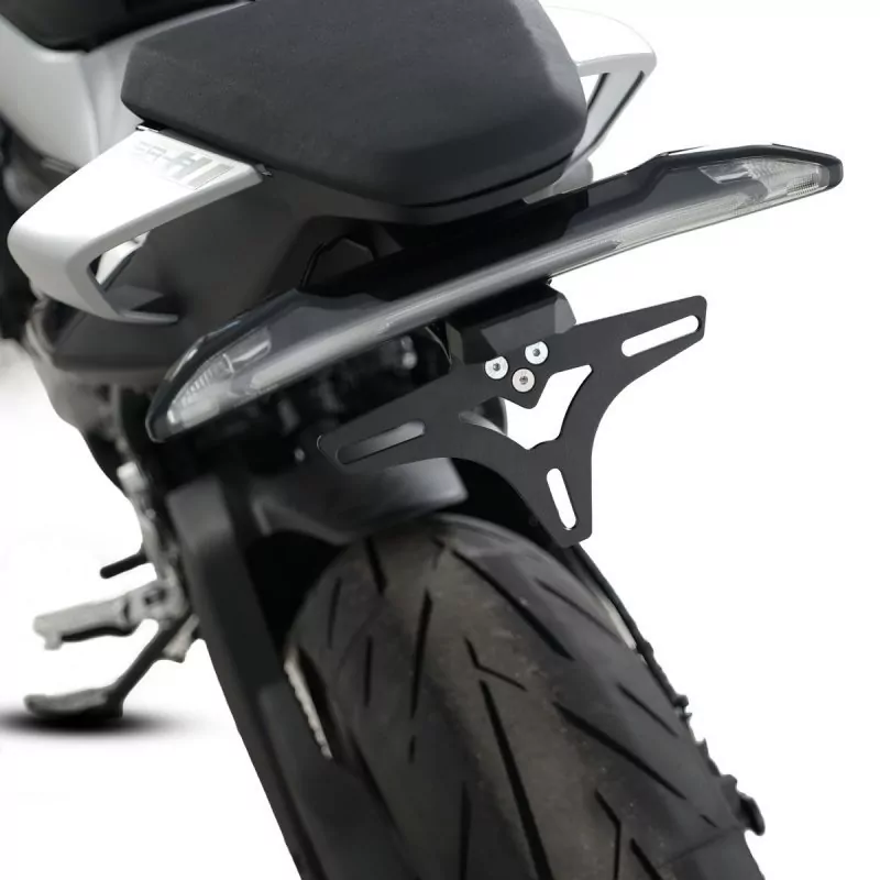 R&G Premium Kennzeichenhalter CF Moto 675 SR-R | 675 NK 2025-