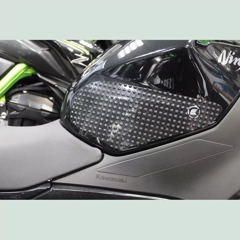 Eazi-Grip EVO Tank Traction Pads Kawasaki Ninja 400 2018-