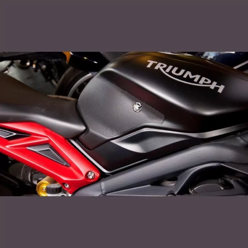 Eazi-Grip PRO Traction Pads Triumph Daytona 675 / Street Triple 675 / 765 2013-2022