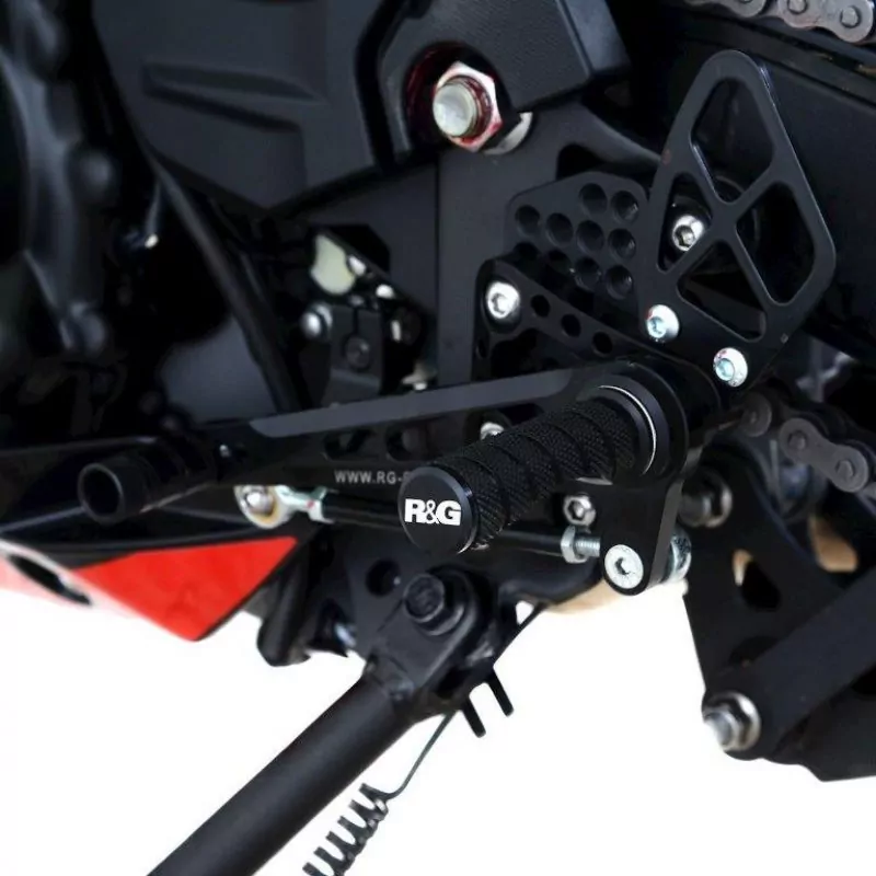 NEW R&G Racing Fußrastenanlage Kawasaki Ninja 250 / Ninja 400 2018-