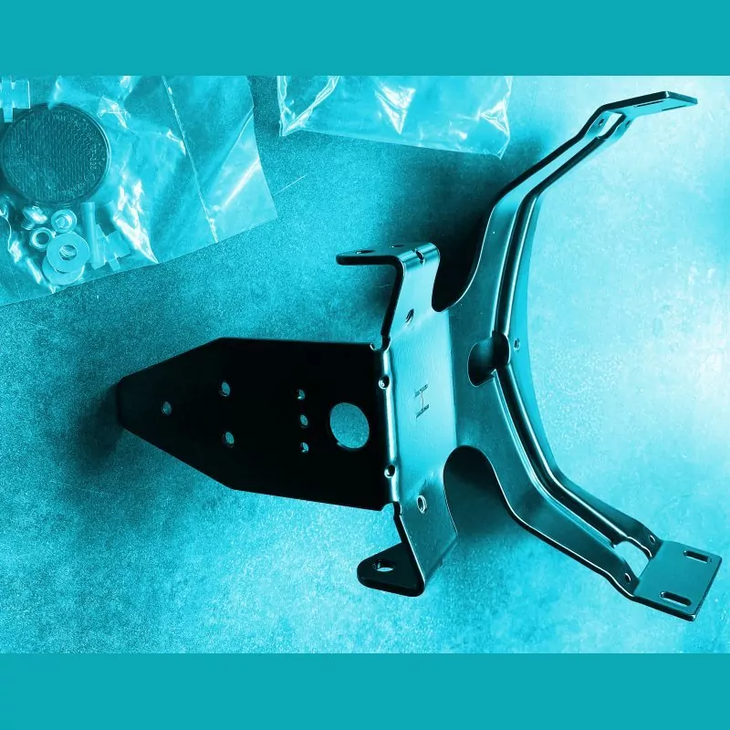 R&G Racing Kennzeichenhalter Triumph Daytona 675 2006-2012