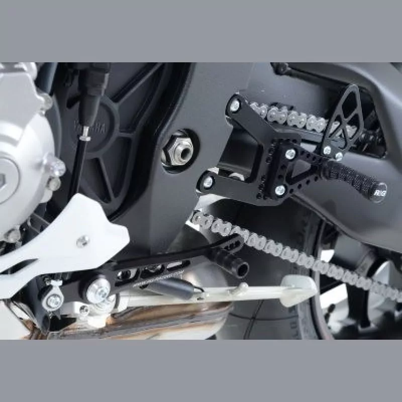 NEW R&G Racing Fußrastenanlage Yamaha YZF R1 / R1 M 2015-