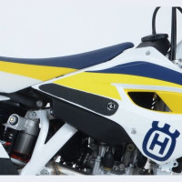 R&G Eazi-Grip Tank Traction Pads passend für Husqvarna FS 450 ab 2015 R&G Eazi-Grip Tank Traction Pads passend für Husqvarna FS 450 ab 2015