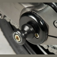 R&G Racing Swingarm Protectors Honda Z 1000 / R / Z 1000 SX 2010- R&G Racing Swingarm Protectors Honda Z 1000 / R / Z 1000 SX 2010-